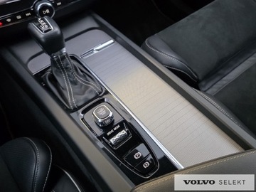 Volvo XC60 II Crossover T5 250KM 2019 Volvo XC 60 Salon PL R-Design T5 250KM AWD BLIS Ka, zdjęcie 26
