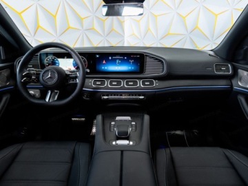 Mercedes GLS X167 SUV Facelifting 3.0 450d 367KM 2025 MERCEDES-BENZ GLS 450 d 4-MATIC AMG Line 3.0 (367KM) 2025, zdjęcie 10