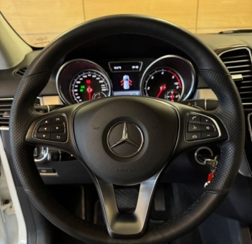 Mercedes GLE W166/C292 SUV 2.1 250d 204KM 2018 Mercedes-Benz GLE Salon Polska R Cars Warszawa 2.1 Diesel 204KM, zdjęcie 9