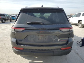 Jeep Grand Cherokee IV 2022 Jeep Grand Cherokee LAREDO 2022, od ubezpieczalni 3.6 Benzyna 293KM, zdjęcie 5