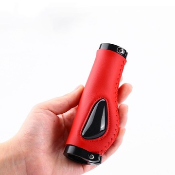 Ручки руля MTB диаметром 22,2 мм. Противоскользящие.