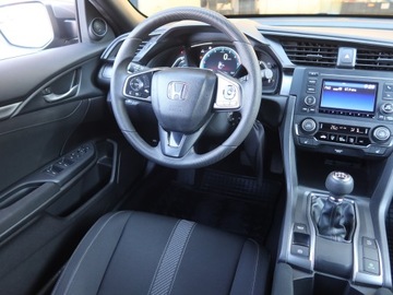 Honda Civic X 2018 Honda Civic 1.0 VTEC Turbo, Salon Polska, zdjęcie 6