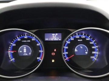 Hyundai ix35 SUV Facelifting 1.6 GDI 135KM 2014 Hyundai ix35 1.6 GDI, Salon Polska, Skóra, Navi, zdjęcie 10