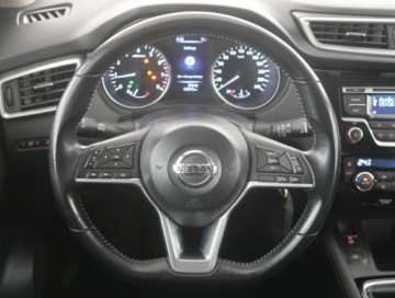 Nissan Qashqai II Crossover 1.2 DIG-T 115KM 2017 Nissan Qashqai 1.2 DIG-T, Salon Polska, Klima, zdjęcie 14