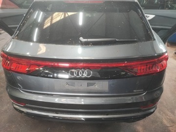 AUDI Q8 KLAPA TYLNA