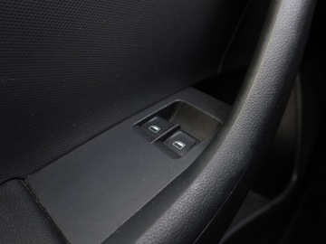 Skoda Rapid II Spaceback 1.2 TSI 85KM 2015 Skoda Rapid 1.2 TSI, Salon Polska, Klima,ALU, zdjęcie 15