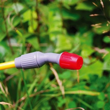 РУЧНОЙ САДОВЫЙ ОПРЫСКИВАТЕЛЬ ДЛЯ ОПРЫСКИВАНИЯ С ПОМОЩЬЮ ОПРЫСКИВАТЕЛЯ ОБЪЕМОМ 5 Л