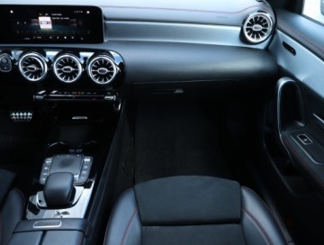 Mercedes CLA C118/X118 2020 Mercedes CLA 200, Salon Polska, Automat, Skóra, zdjęcie 7