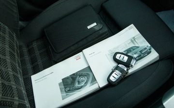 Audi A4 B8 Limousine 2.0 TFSI 180KM 2010 Audi A4 Limousine 2.0T 180KM Sedan cliamtronic Bixenon LED Grzane fotele, zdjęcie 35