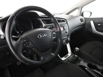 Kia Ceed II Hatchback 5d Facelifting 1.4 DOHC 100KM 2017 Kia Cee&#039;d Edition 7 grzane fotele klima tempomat, zdjęcie 13