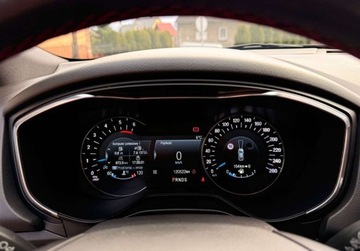 Ford Mondeo V Kombi Facelifting 2.0 EcoBlue 190KM 2019 Ford Mondeo ST LINE AWD 4x4 190Ps 8biegow MaxyMalneWyposazenie PoPelnymSer, zdjęcie 35