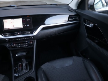 Kia Niro I Crossover Facelifting 1.6 GDi Hybrid 141KM 2020 Kia Niro Hybrid, Salon Polska, 1. Właściciel, zdjęcie 7