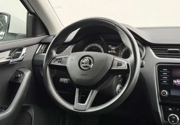 Skoda Octavia 2020 Skoda Octavia Reflektory LED Kamera Keyless Lane Assist Salon PL FVA, zdjęcie 14