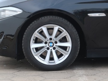 BMW Seria 5 F10-F11 Touring 520d 184KM 2011 BMW 5 520d, 181 KM, Navi, Klima, Klimatronic, zdjęcie 14