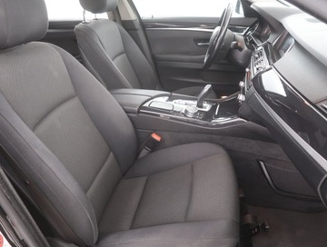 BMW Seria 5 F10-F11 Touring Facelifting 518d 150KM 2016 BMW 5 518d, Salon Polska, Serwis ASO, Automat, zdjęcie 8