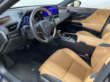 Lexus ES VII (XV70) Sedan Facelifting 300h 218KM 2023 Lexus ES 300h Omotenashi Lexus ES 300h Omotenashi,, zdjęcie 9