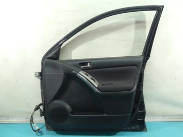 DVEŘE PŘEDNÍ PRAVÉ TOYOTA MATRIX 02-08 209
