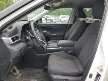 Toyota Highlander III 2020 Toyota Highlander 2020 TOYOTA HIGHLANDER L 3.5 Benzyna 295KM, zdjęcie 7