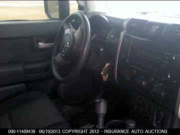 Toyota FJ Cruiser 2007 Toyota FJ 4dr Manual 2007 4.0 Benzyna 239KM, zdjęcie 6