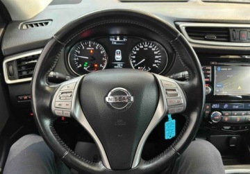 Nissan Qashqai II Crossover 1.6 DIG-T 163KM 2017 Nissan Qashqai z SalonuNaviKamera124 tys. wpisuje na fakturzeOrg.lakier1wl, zdjęcie 7