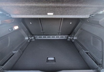 Citroen C5 Aircross SUV Facelifting 1.5 BlueHDi 131KM 2023 Citroen C5 Aircross 1.5 BlueHDi Max EAT8 SalonPL FVat Od Reki Niski Przebi, zdjęcie 6