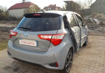 Toyota 2018 Toyota Yaris Okazja 1.5 Hybryda 100KM, zdjęcie 11