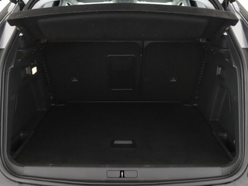 Peugeot 3008 II Crossover 1.5 BlueHDI 130KM 2019 Peugeot 3008 1.5 Blue-HDi Automat Allure Nawigacja, zdjęcie 15