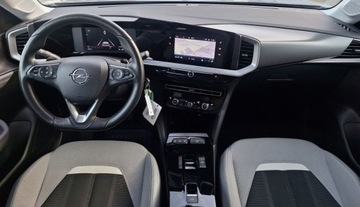 Opel Mokka II SUV 1.2 Turbo 130KM 2023 Opel Mokka serwis ASO 1.2 benzyna 110KM bezwypadkowy pakiety kamera PDC VA, zdjęcie 8