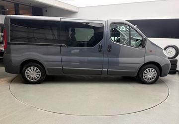 Opel Vivaro A Combi L1 2.0 CDTI 115KM 2013 Opel Vivaro 9 miejsc Klima Grzane Fotele Zamiana Zamiana Gwarancja Raty 2.0, zdjęcie 8