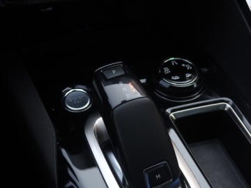 Peugeot 3008 II Crossover 1.5 BlueHDI 130KM 2018 Peugeot 3008 1.5 BlueHDi, Salon Polska, zdjęcie 17