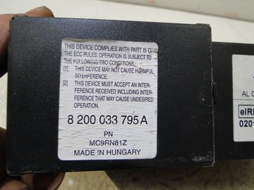 RENAULT MEGANE II CD-ЧЕЙНДЖЕР 8200033795