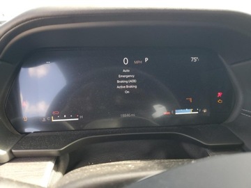 Jeep Grand Cherokee V 2023 Jeep Grand Cherokee L Overland 2023 3.6l 3.6 Benzyna 293KM, zdjęcie 9