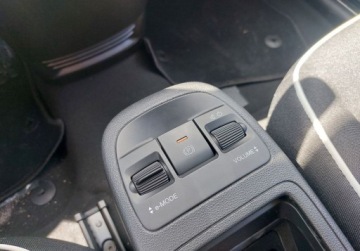 Fiat 2023 Fiat 500e 500 42 kWh Elektryczny 118KM, zdjęcie 13
