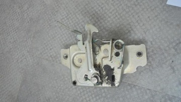 RENAULT CLIO III ZAMEK MASKI 966371