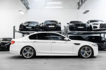 BMW Seria 5 F10-F11 M5 Limuzyna 4.4 V8 560KM 2014 BMW M5 LCI 560 KM. Idealna. Bezwypadkowa. FV 23%., zdjęcie 5