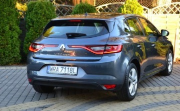 Renault Megane IV Hatchback 5d 1.2 Energy TCe 100KM 2017 Renault Megane Renault Megane ENERGY TCe 100 INTENS 1.2 Benzyna 100KM, zdjęcie 12