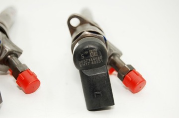 KPL 4 WTRYSKIWACZE VOLVO V50 S40 II C30 2,0D 136KM KL5 9657144580 GWARANCJA