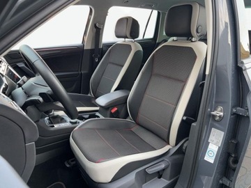 Volkswagen Tiguan II SUV Facelifting 2.0 TDI 200KM 2022 Volkswagen Tiguan 2.0TDI 200KM UrbanSport DSG 4x4 SerwisASO Acc Matrix Kes, zdjęcie 9