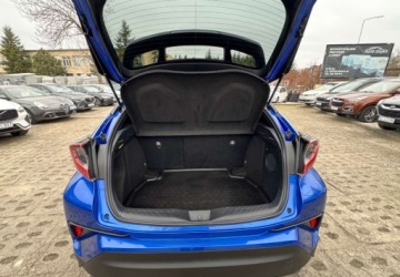 Toyota C-HR I Crossover 1.8 Hybrid 122KM 2017 Toyota C-HR Toyota C-HR 1.8 Hybryda 122KM, zdjęcie 7