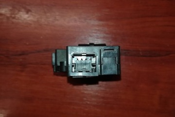 MOTOREK KRYT KOLEKTORU MERCEDES-BENZ E (W212) 412650750 2.1L DIESEL