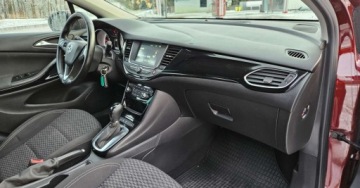 Opel Astra K Hatchback 5d 1.4 Turbo 150KM 2018 Opel Astra 1.4 150ps. Benzyna GrzaneFoteleKierownica Kam.Cofania2018 1.4, zdjęcie 31