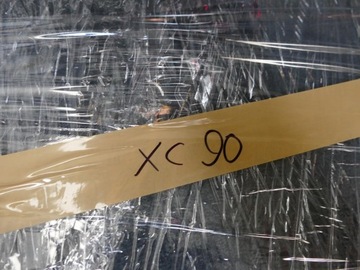 VOLVO XC90 I ПОДЪЕМНОЕ ОТДЕЛЕНИЕ В ПОЛУ БАГАЖНИКА