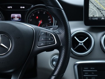 Mercedes GLA I Off-Roader Facelifting 1.6 200 156KM 2018 Mercedes GLA GLA 200, Salon Polska, Automat, zdjęcie 20