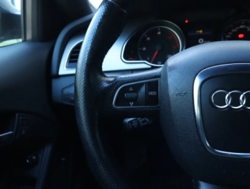 Audi A5 8T Coupe 2.7 TDI 190KM 2009 Audi A5 2.7 TDI, 187 KM, Automat, Skóra, Navi, zdjęcie 17