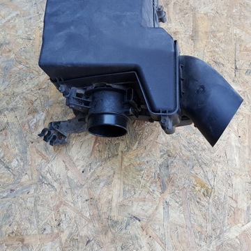 FORD FOCUS MK3 11-18R 1.6 TDCI POUZDRO FILTRU
