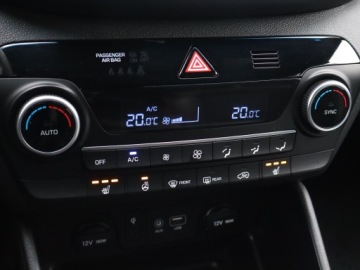 Hyundai Tucson III SUV Facelifting 1.6 T-GDi 177KM 2020 Hyundai Tucson 1.6 T-GDI, Salon Polska, zdjęcie 16