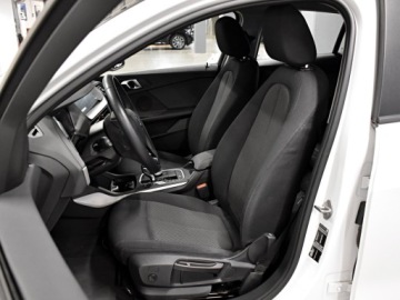 BMW Seria 1 F40 2023 BMW 118 LED/ CarPlay/ VirtualCockpit/ Pakiet Serwi, zdjęcie 9