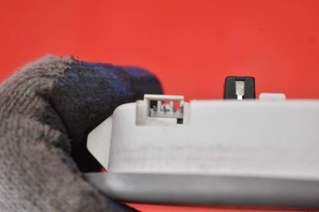 LAMPA OSVĚTLENÍ INTERIÉR ZADNÍ 30859659 VOLVO V50 FACELIFT 07-12