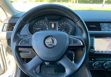 Skoda Octavia III Kombi 1.6 TDI CR DPF 110KM 2014 Skoda Octavia Skoda Octavia 1.6 TDI (Green tec) Ambition 1.6 Diesel 110KM, zdjęcie 26