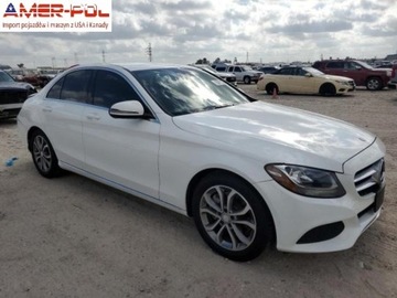 Mercedes Klasa C W205 2016 Mercedes-Benz Klasa C 2016 Mercedes-Benz C-Class 4dr Sdn C 300 RWD 2.0
